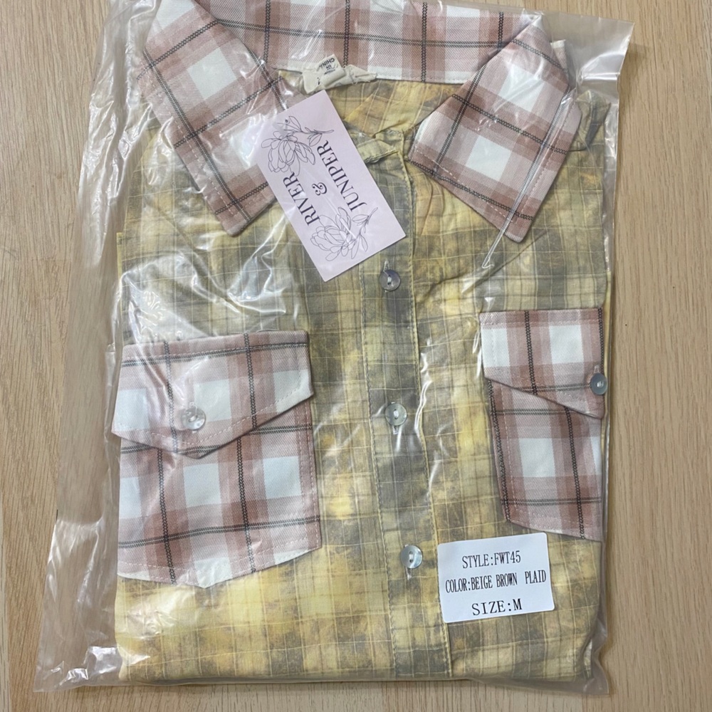 POL Bonfire Plaid Snap Buttondown Shirt Beige Brown Country Layering New Medium - Picture 9 of 11